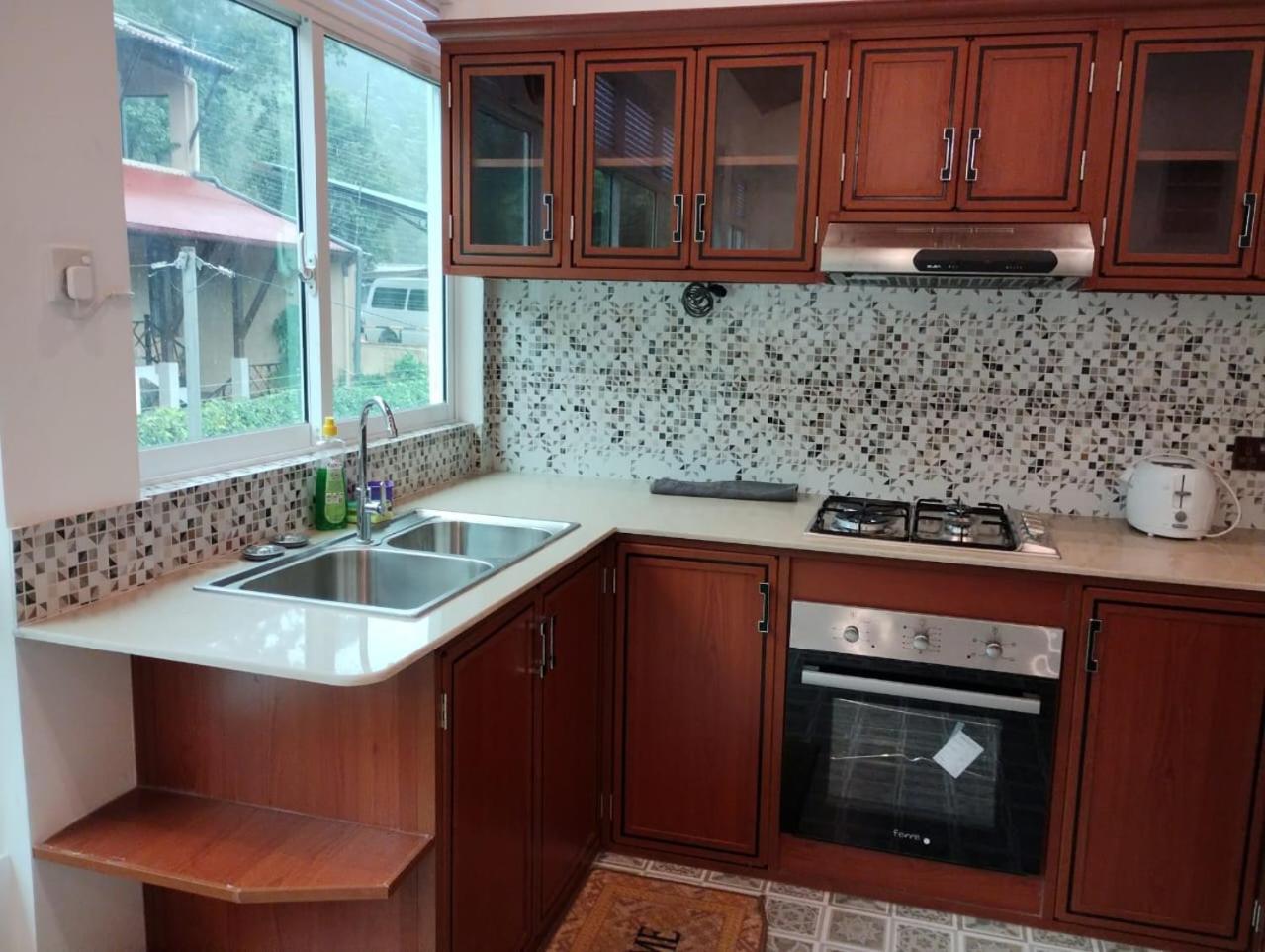 Luxury Apartment The Walkers Nest Kandy Exterior foto